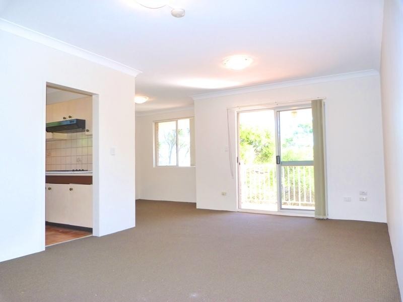 190 Queen Victoria St, Bexley NSW 2207