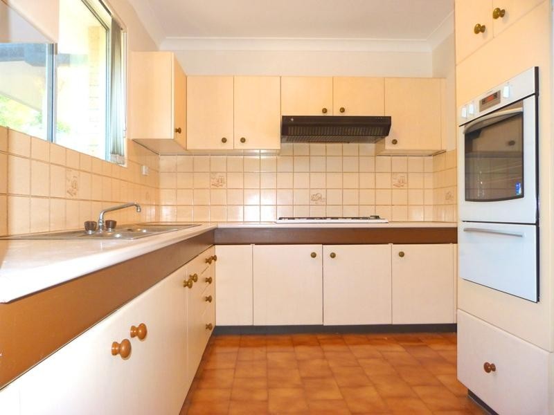 190 Queen Victoria St, Bexley NSW 2207