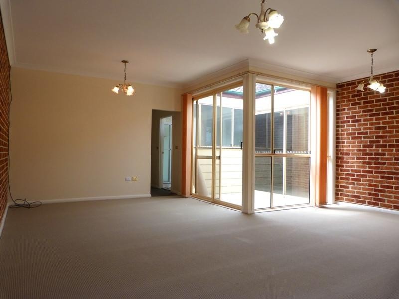 228 Woniora Rd, South Hurstville NSW 2221