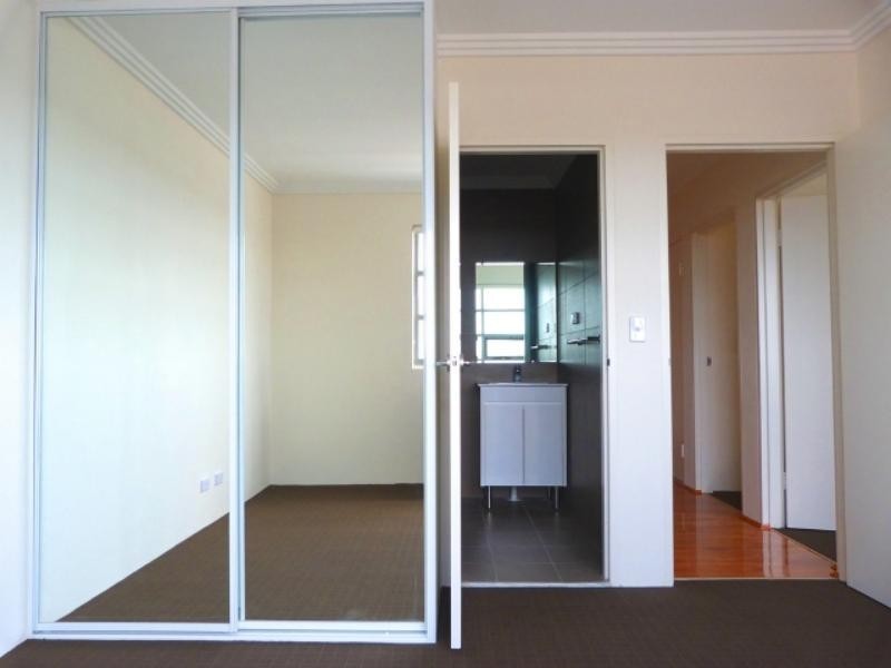 137 Rocky Point Rd, Kogarah NSW 2217