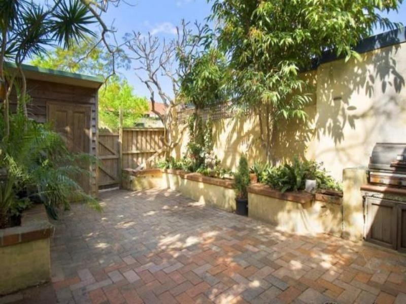 98 Denison St, Camperdown NSW 2050