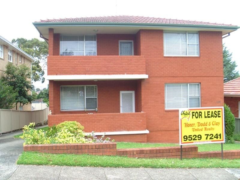 102 Railway Pde, Mortdale NSW 2223