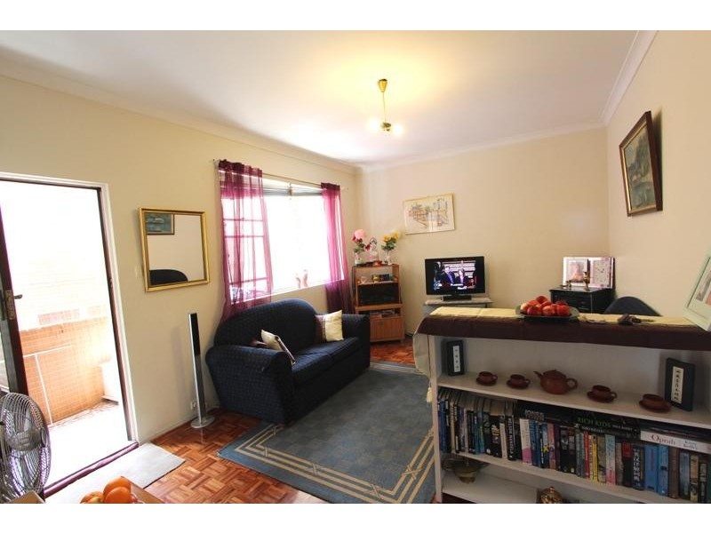 102 Railway Pde, Mortdale NSW 2223