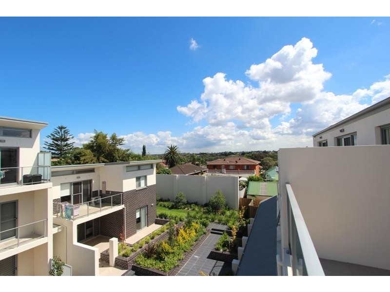 125 Rocky Point Rd, Beverley Park NSW 2217