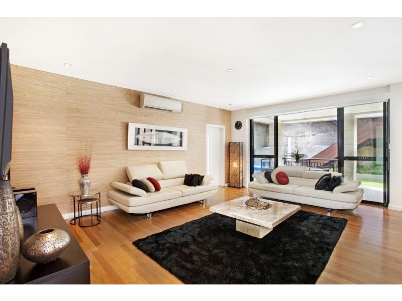 44 Parkside Dr, Kogarah Bay NSW 2217