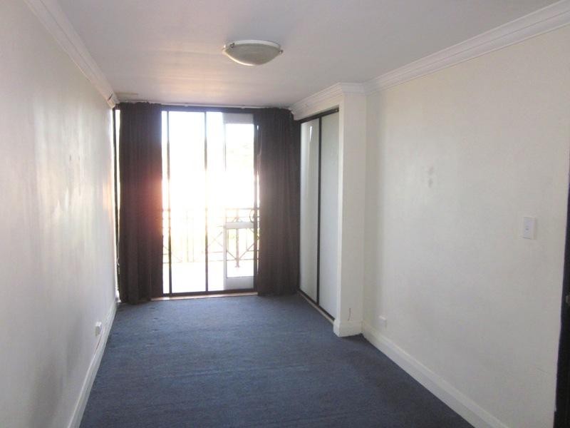 66 Lorraine St, Peakhurst NSW 2210