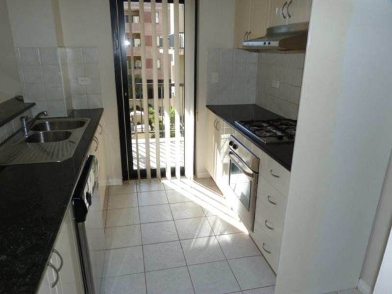 8/68 Woniora Rd, Hurstville NSW 2220