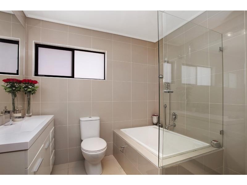 44 Parkside Dr, Kogarah Bay NSW 2217