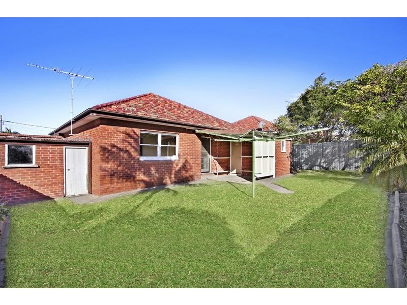 3 Traynor Ave, Kogarah NSW 2217
