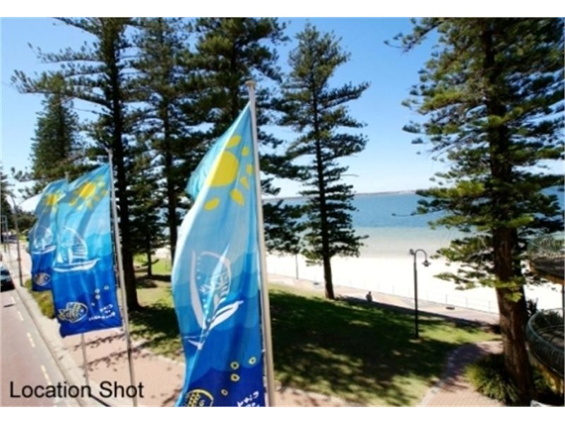 15  England  St, Brighton-le-sands NSW 2216