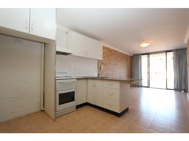 66 Lorraine St, Peakhurst NSW 2210