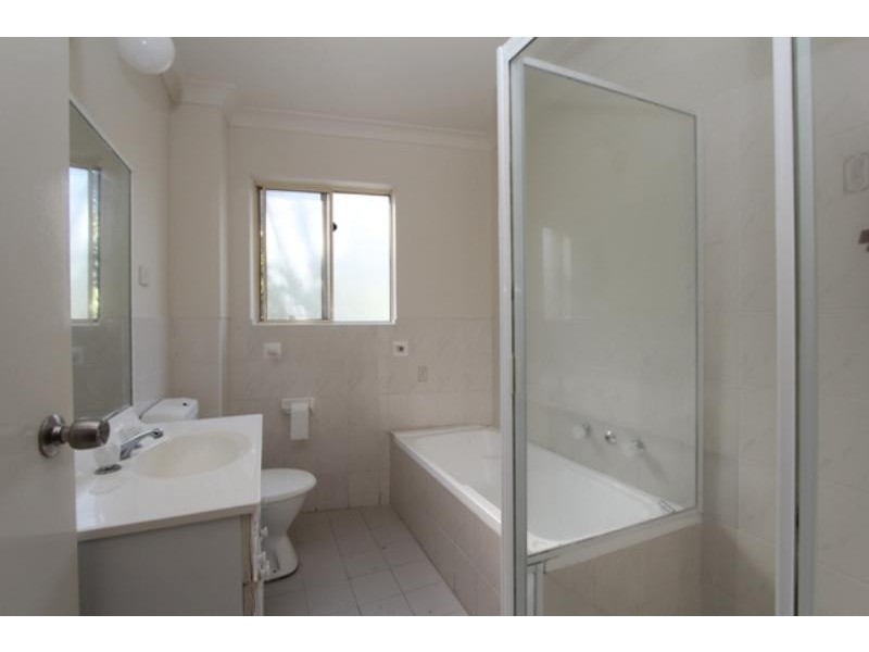 18 Chapel St, Rockdale NSW 2216