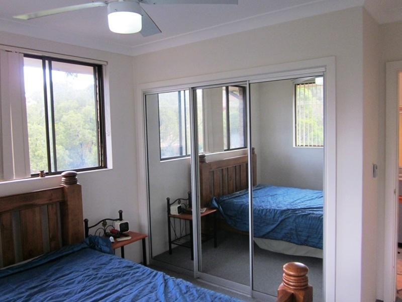 24 George St, Mortdale NSW 2223