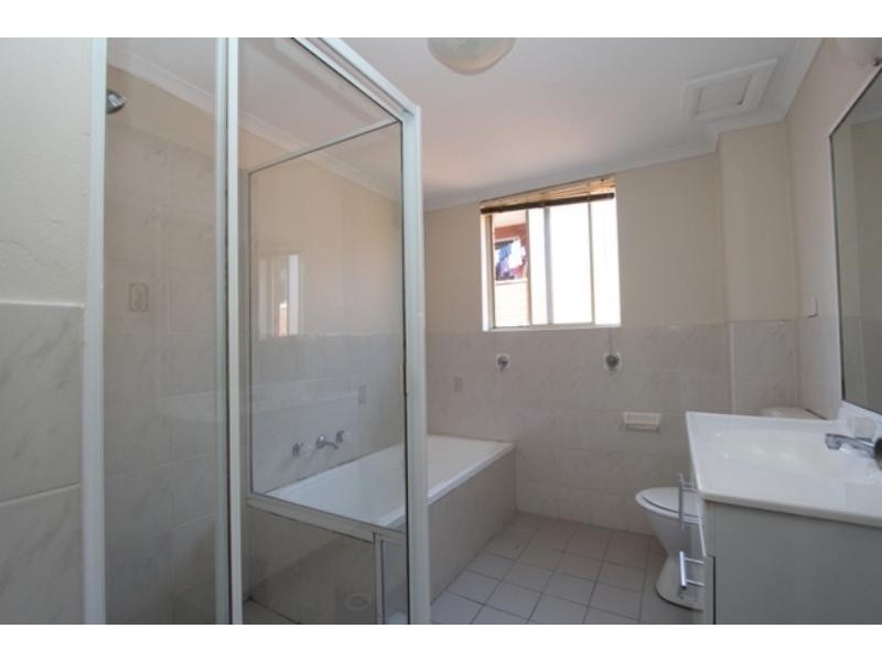 18 Chapel St, Rockdale NSW 2216