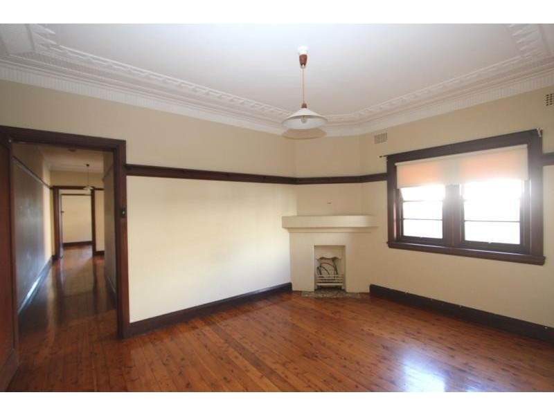 85 Rocky Point Rd, Kogarah NSW 2217