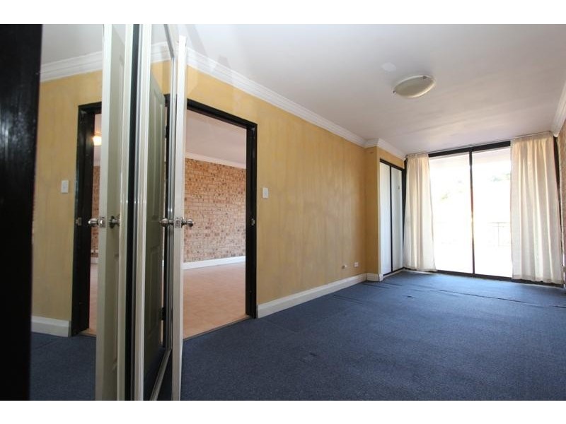 66 Lorraine St, Peakhurst NSW 2210