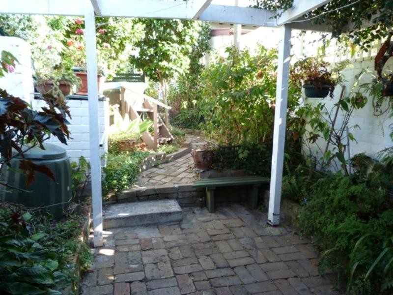 68 John St, Woollahra NSW 2025