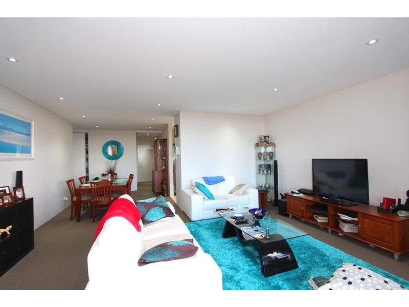 1 – 3  Nielsen Ave, Carlton NSW 2218