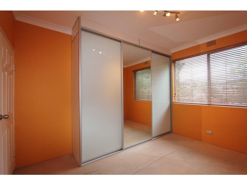 28 Garfield St, Carlton NSW 2218
