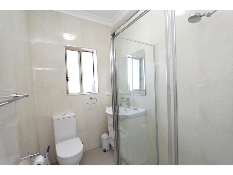 37 Rocky Point Rd, Kogarah NSW 2217