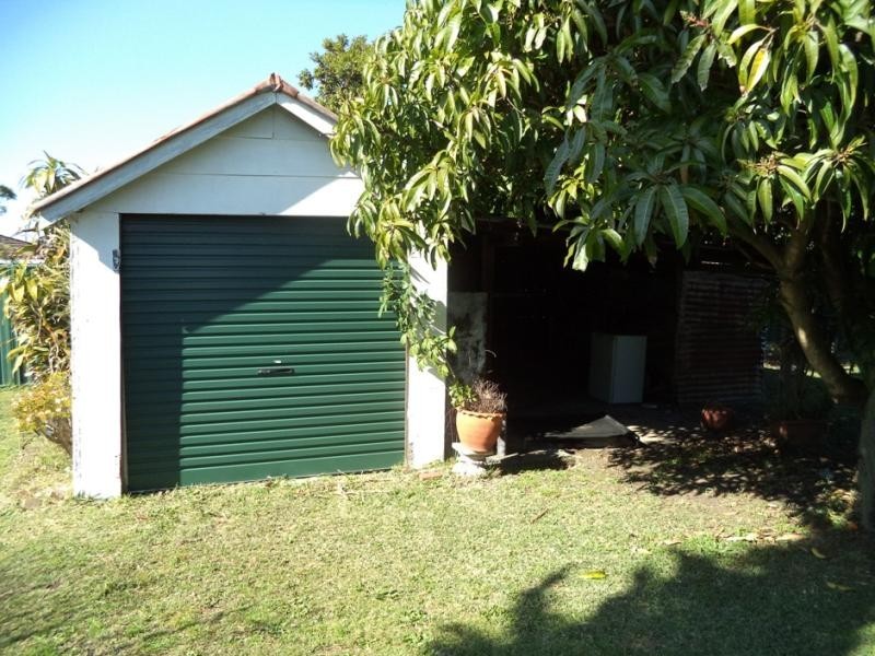 43 Edward  St, Carlton NSW 2218