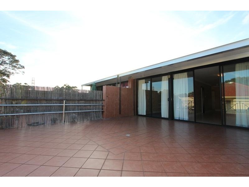 66 Lorraine  St, Peakhurst NSW 2210