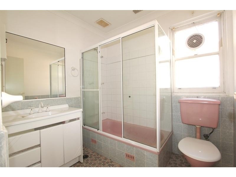 9/188 Russell  Ave, Dolls Point NSW 2219