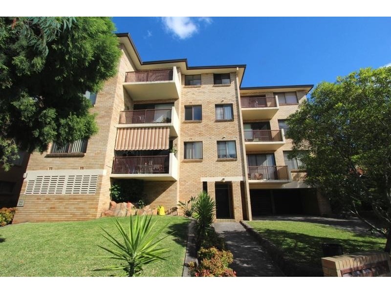5 Willison Rd, Carlton NSW 2218