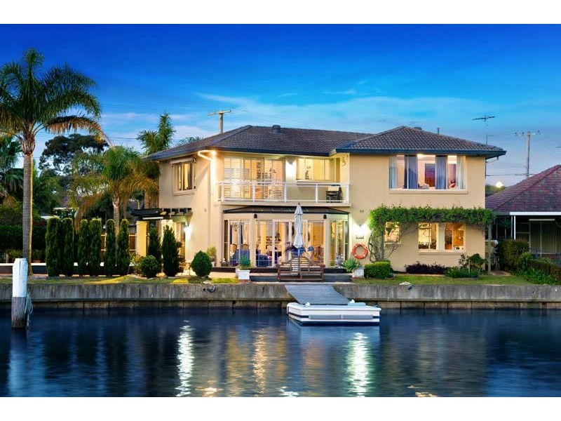 128 Belgrave  Esp, Sylvania Waters NSW 2224