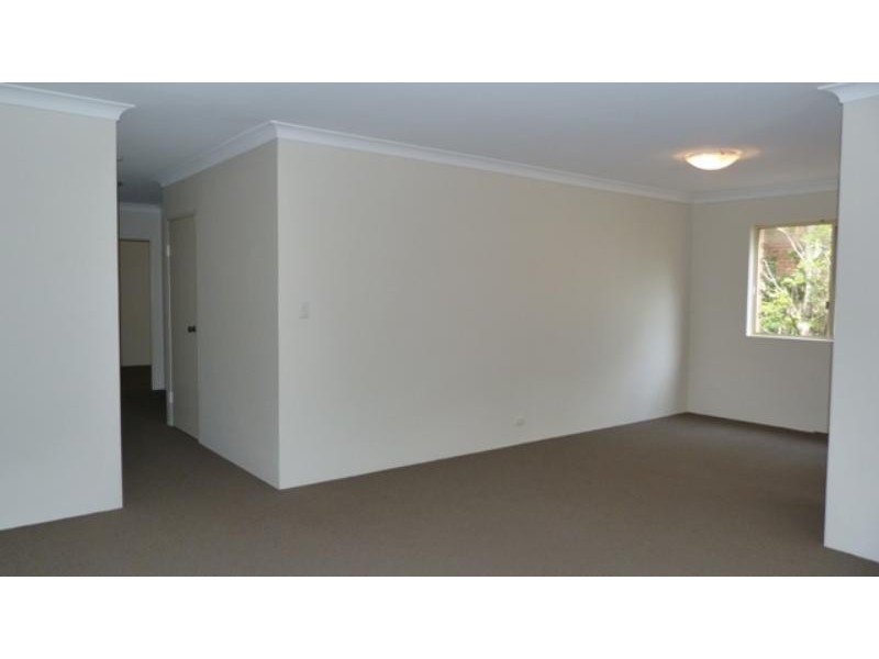 4/18 Hudson St, Hurstville NSW 2220