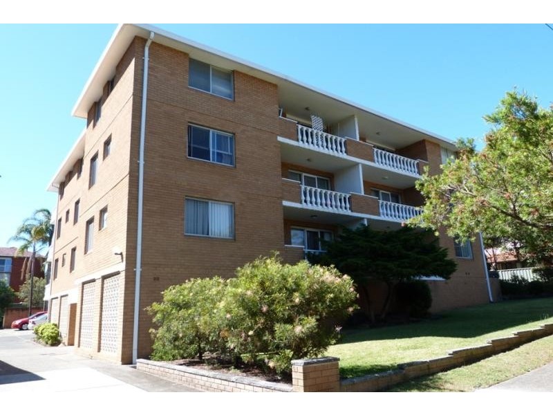 12/10-12 Curtis St, Caringbah NSW 2229