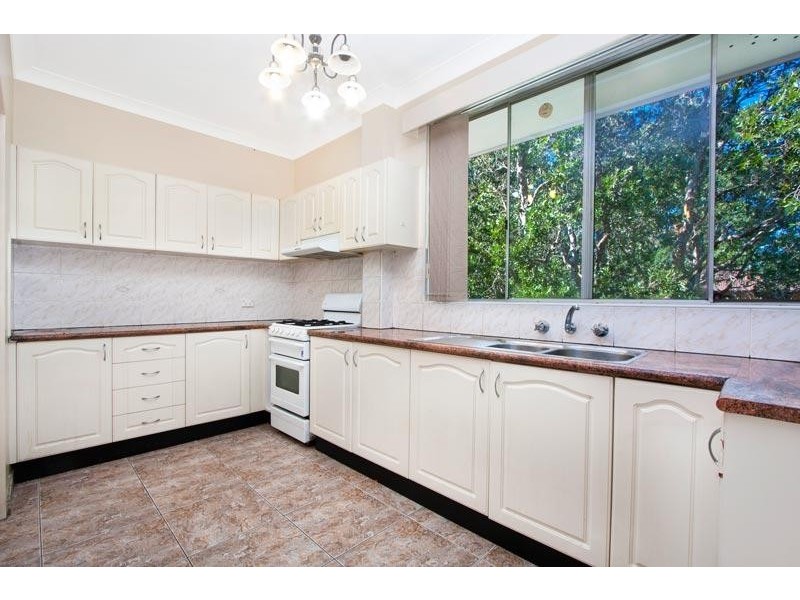 13/23-27 St Georges Pde, Hurstville NSW 2220