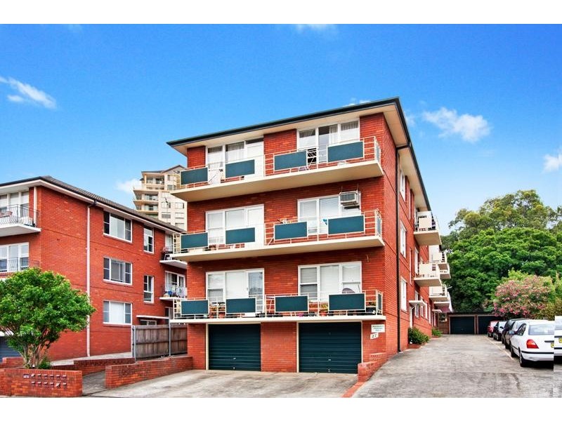 9/27 Gloucester  Rd, Hurstville NSW 2220