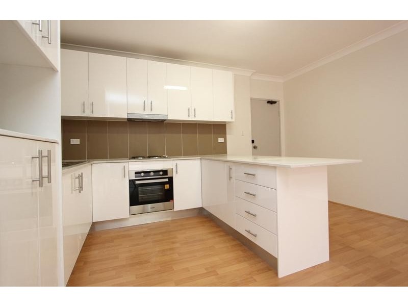 14/2 Caledonian St, Bexley NSW 2207