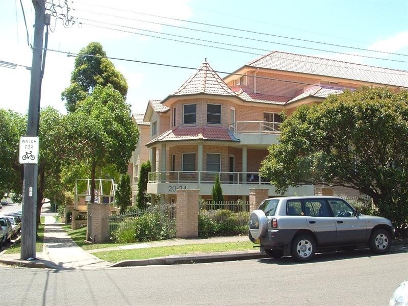 20 Dalcassia St, Hurstville NSW 2220