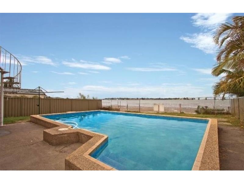 58 Belgrave Esp, Sylvania NSW 2224