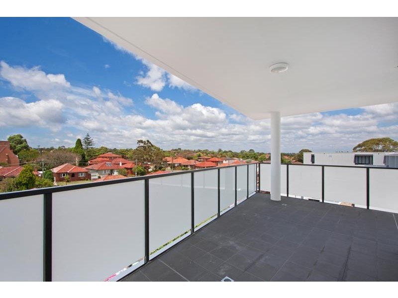307/11C Mashman Ave, Kingsgrove NSW 2208