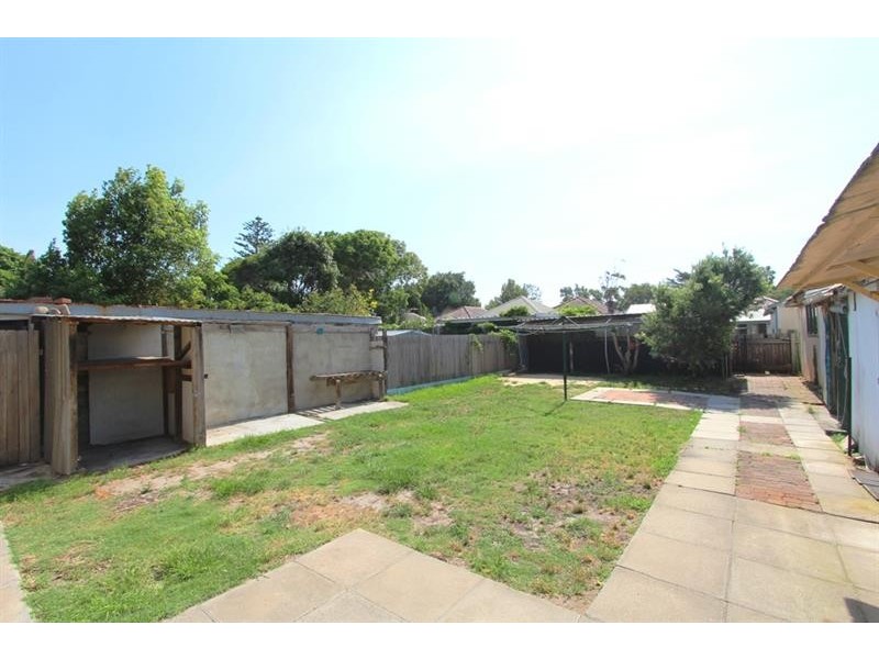 39 Tuffy Ave, Sans Souci NSW 2219