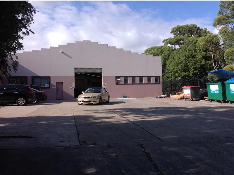 448  The Boulevarde -, Kirrawee NSW 2232