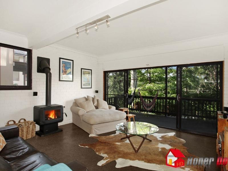 27 Garfield Ave, Bonnet Bay NSW 2226