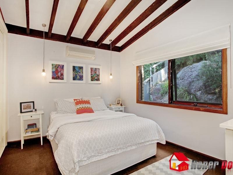 27 Garfield Ave, Bonnet Bay NSW 2226