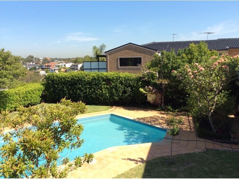 131 Stuart St, Blakehurst NSW 2221