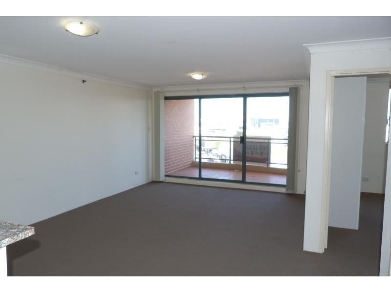 31/107 – 109 Forest Rd, Hurstville NSW 2220