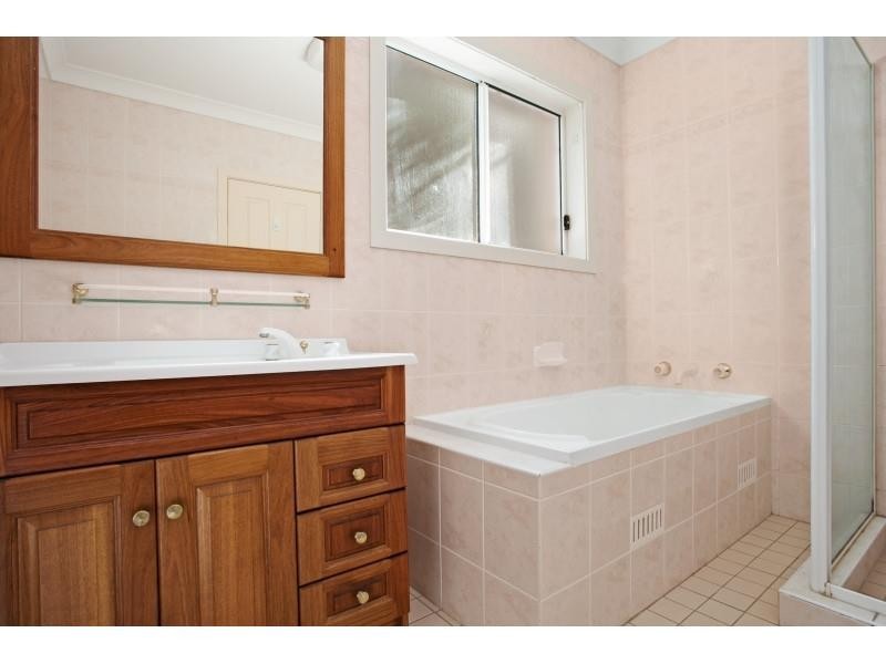 12A Hatfield St, Blakehurst NSW 2221