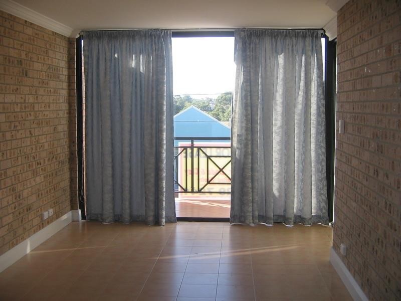 66 Lorraine St, Peakhurst NSW 2210
