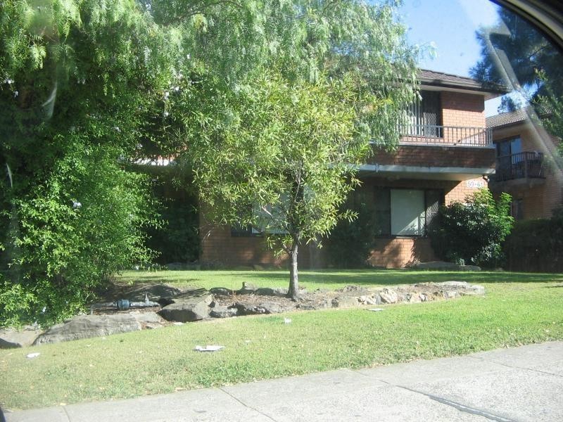 4/59 Woniora Rd, Hurstville NSW 2220