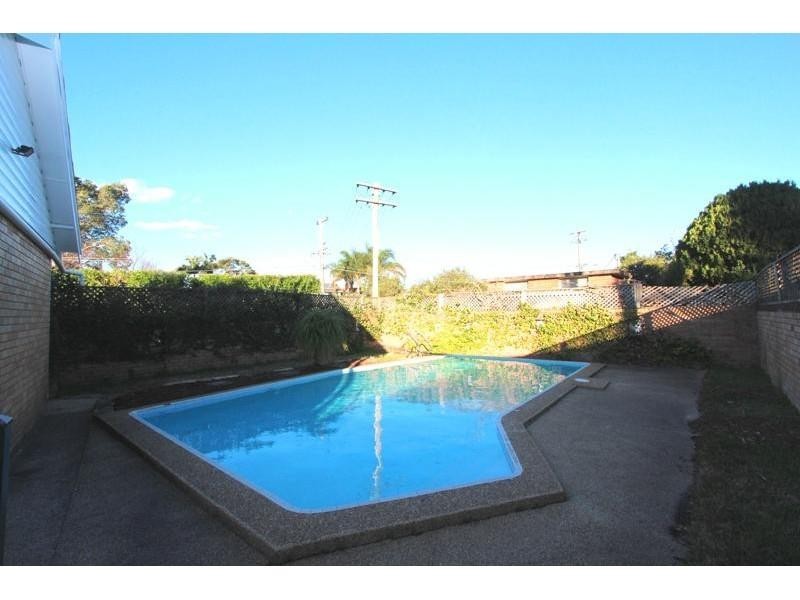 1 Richmond Ave, Sylvania Waters NSW 2224