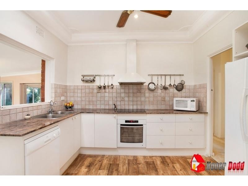 100 Francis Ave, Brighton-le-sands NSW 2216