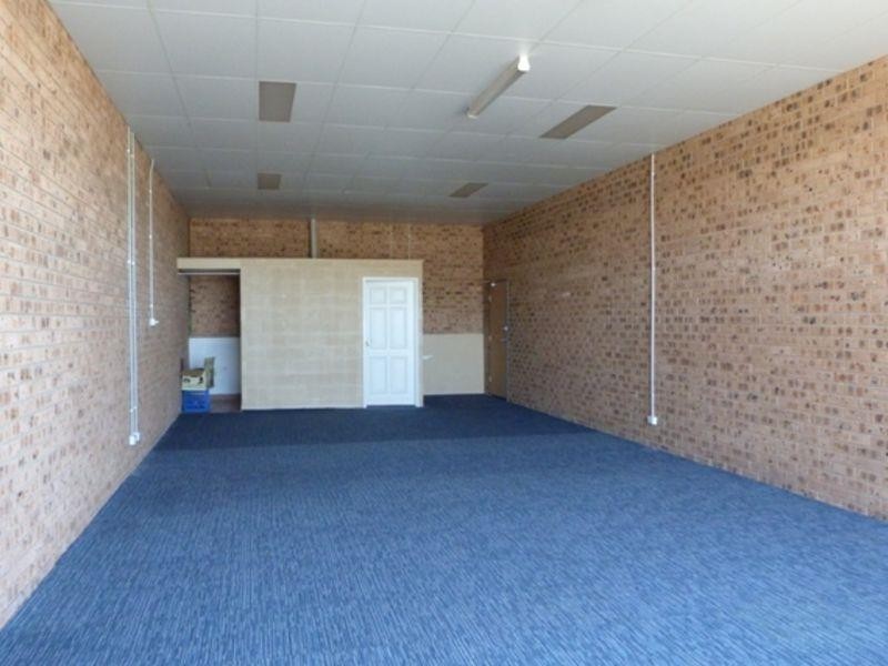 66 Lorraine St, Peakhurst NSW 2210