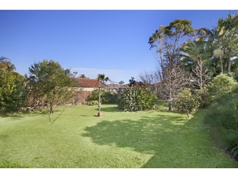 3 Jones Ave, Monterey NSW 2217